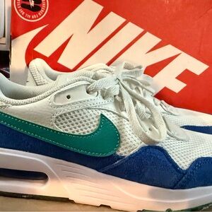 Nike Women’s Air Max SC